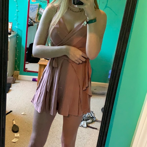 Cute Summer Romper! (Worn Once) - Picture 2 of 5